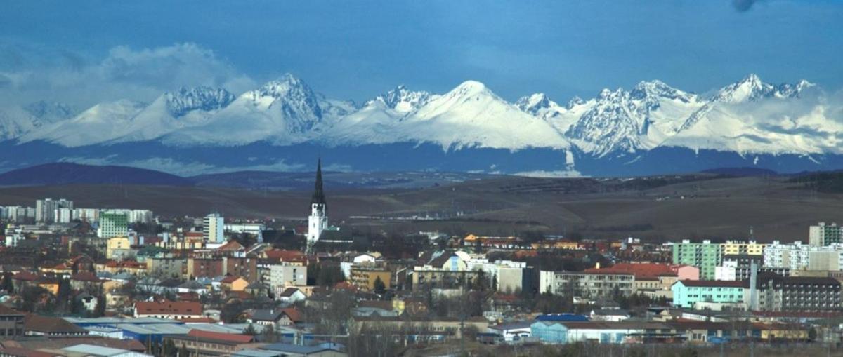 Apartman Ala Spišská Nová Ves エクステリア 写真