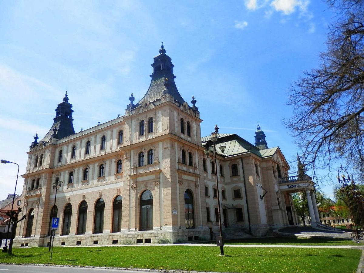 Apartman Ala Spišská Nová Ves エクステリア 写真