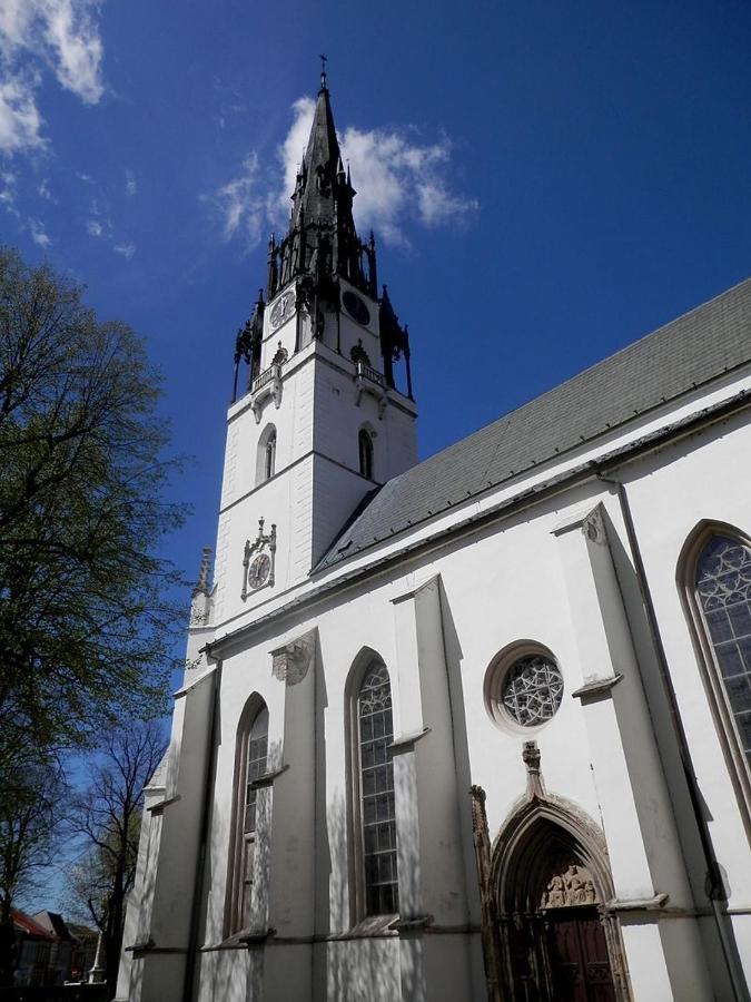 Apartman Ala Spišská Nová Ves エクステリア 写真