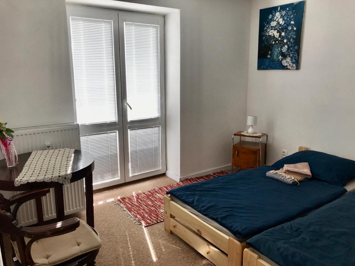 Apartman Ala Spišská Nová Ves エクステリア 写真
